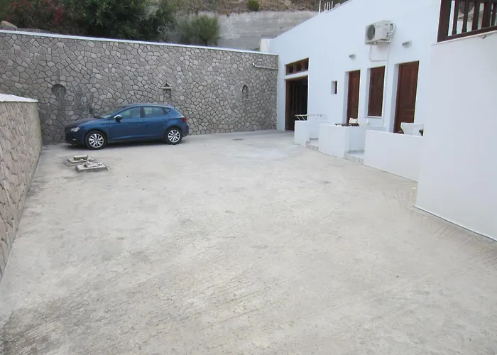 Katerina Apartments
