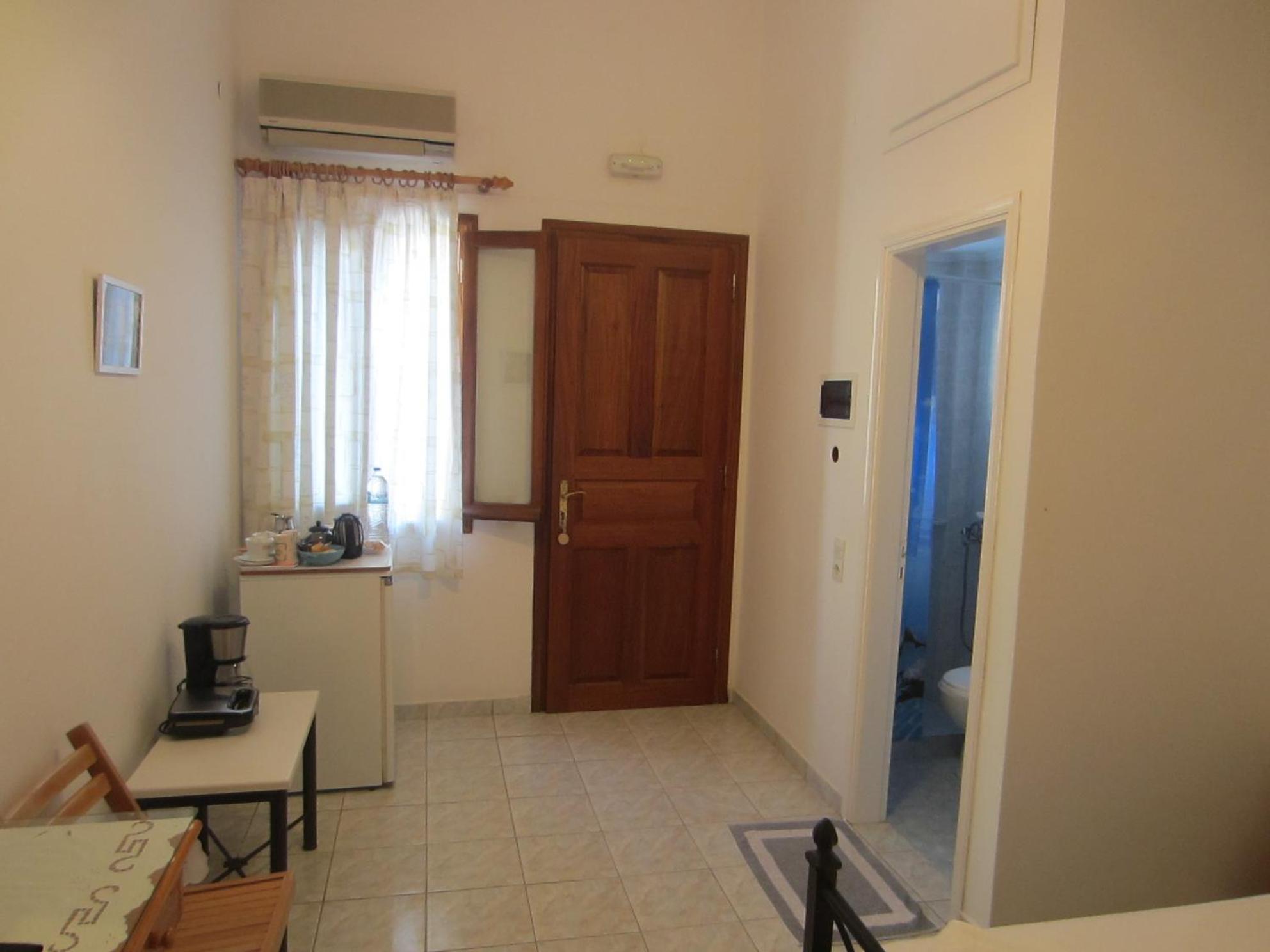 Katerina Apartment Triovasalos